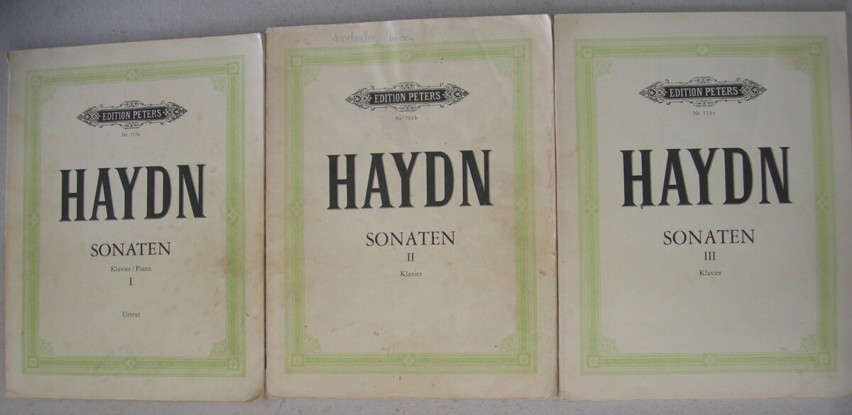 Sonaten für Klavier zu zwei Händen. Band I, II en III. Nach dem Urtext neu herausgegeben von Carl Adolf Martienssen. Edition Peters, 713 a, b en c