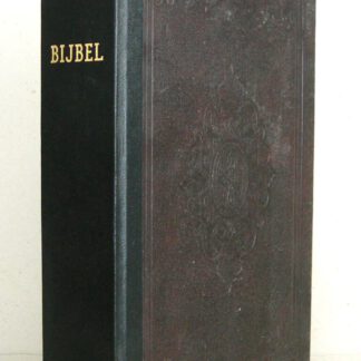 KTB20B. Kanttekeningenbijbel in het formaat 20,4 x 30,4 cm. Zonder Psalmen en formulieren. Bruin kunstleer, goudsnee.
